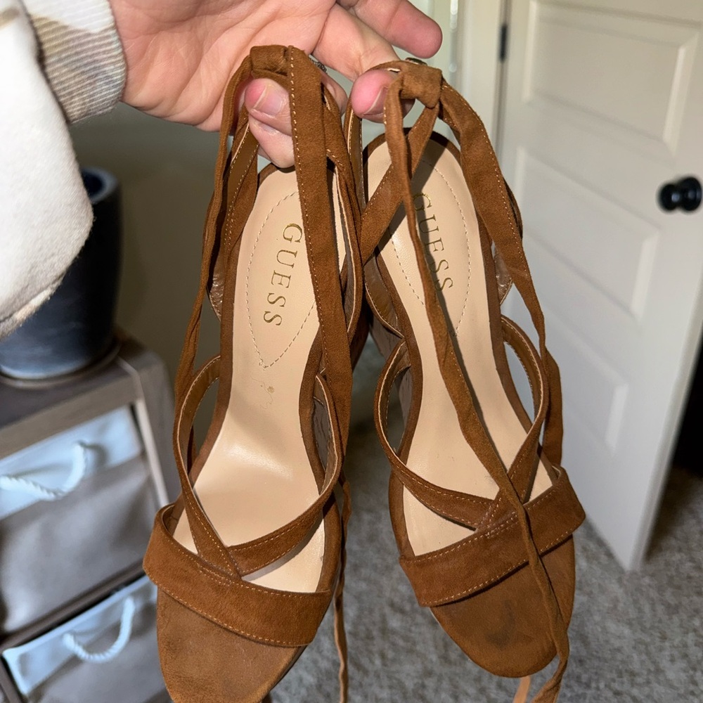 GUESS Women's Brown Strappy Platform Sandals